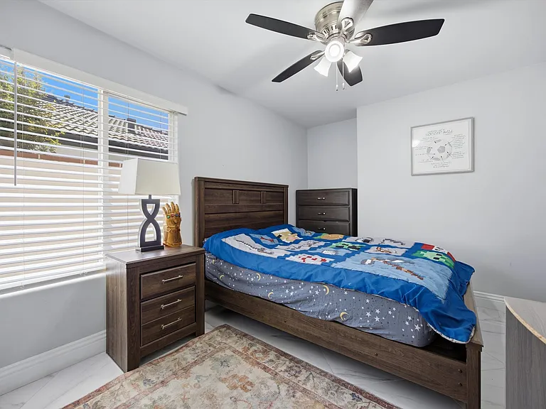 10721 Loughton Ave — Photo 38