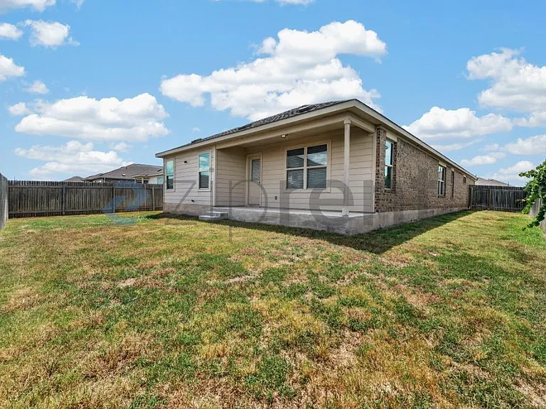 21417 Bird Wing Dr — Photo 8