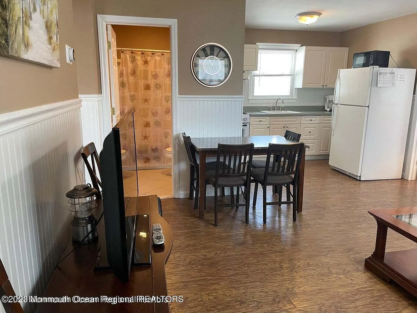 3 bed, $2,350 — Photo 2