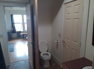 305 W Lexington Ave #B, Astoria, OR 97103