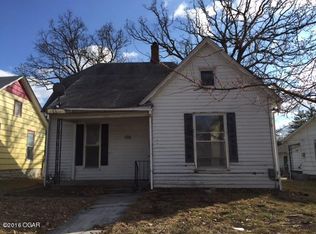 526 W Chestnut St, Carthage, MO 64836