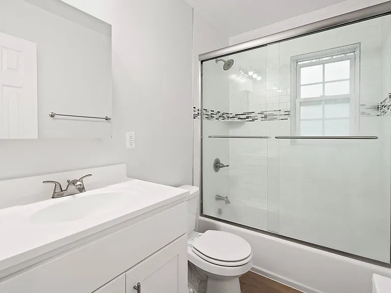 Molly Pitcher Village Apartments — Photo 4