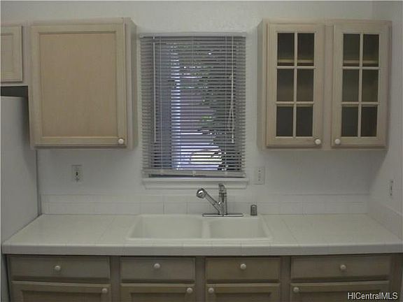 3rd image of 47-172 Hui Akepa Pl APT B