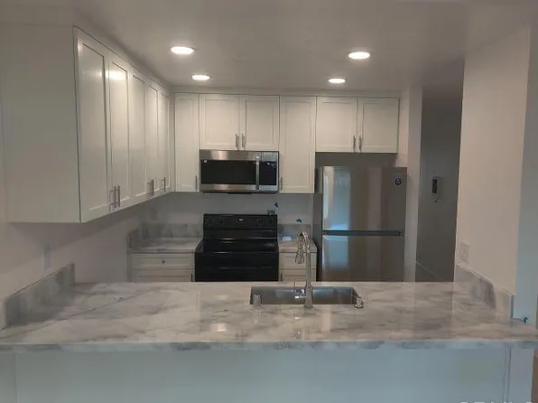 125 Candice Pl, Vista, CA 92083