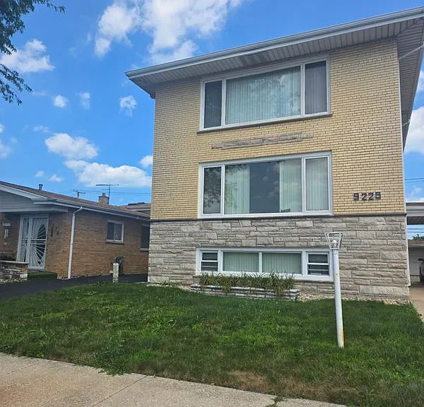 9225 S Cregier Ave #1 — Photo 14