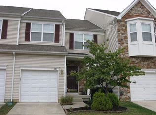 305 Chancellor Dr, Deptford, NJ 08096