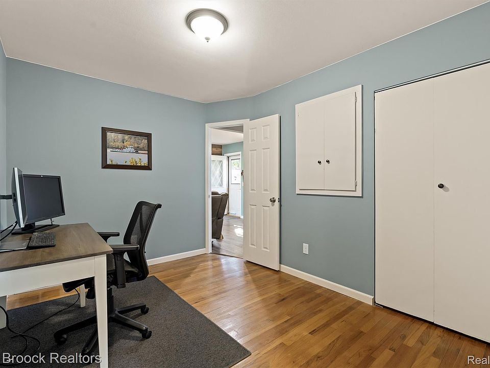 1602 Millard Ave, photo 21