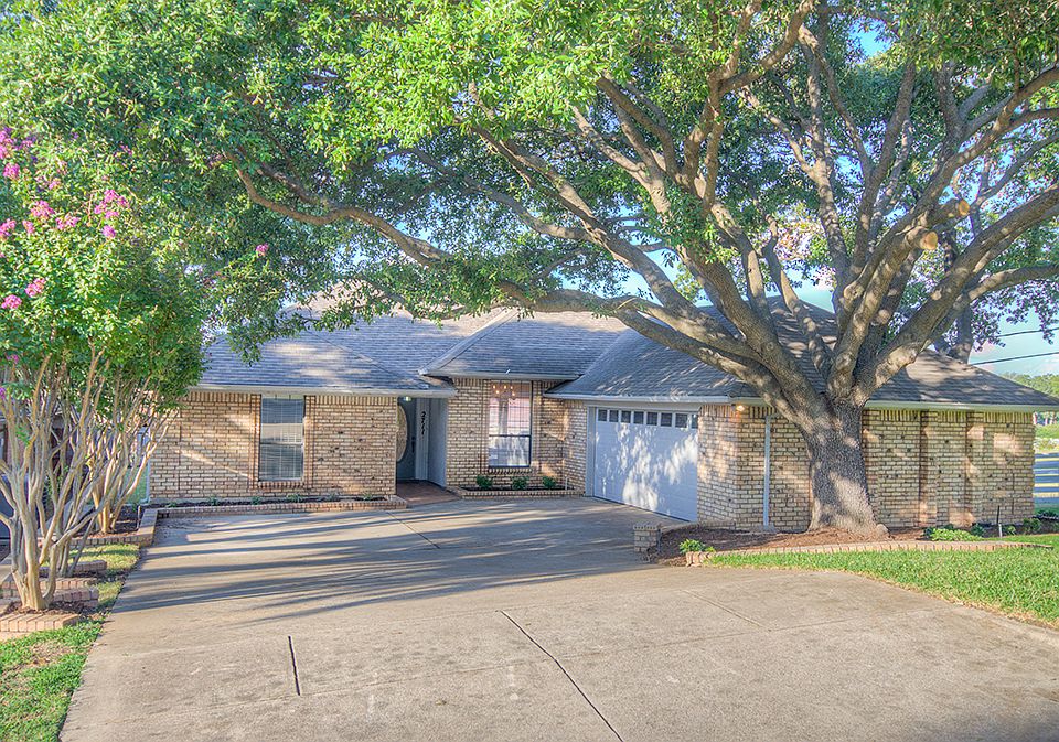 1st image of 2711 Margaret Dr