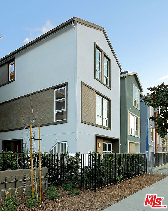 1st image of 2700 Chaucer St Unit 46