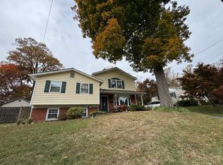 501 Woodland Rd, Gaithersburg, MD 20877