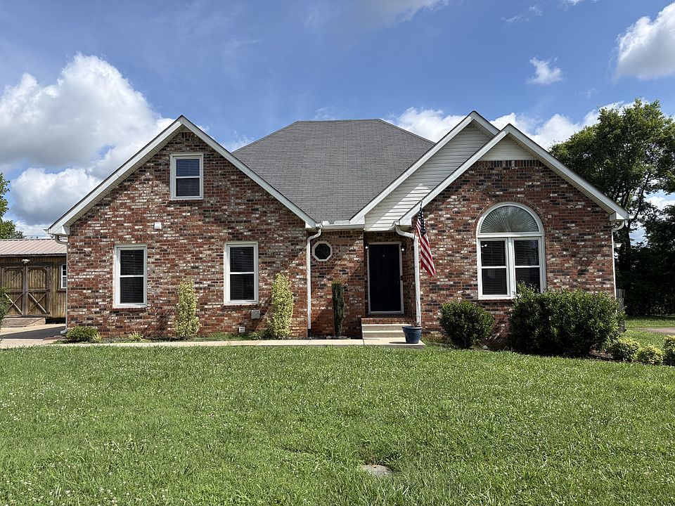 1st image of 1822 Pennington Dr