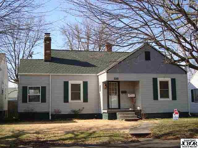 1st image of 223 Carter Blvd