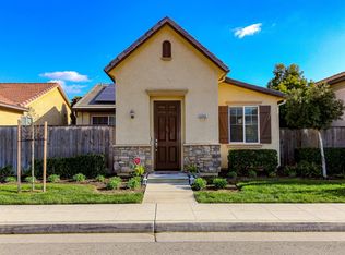 3944 Heritage Ave, Clovis, CA 93619