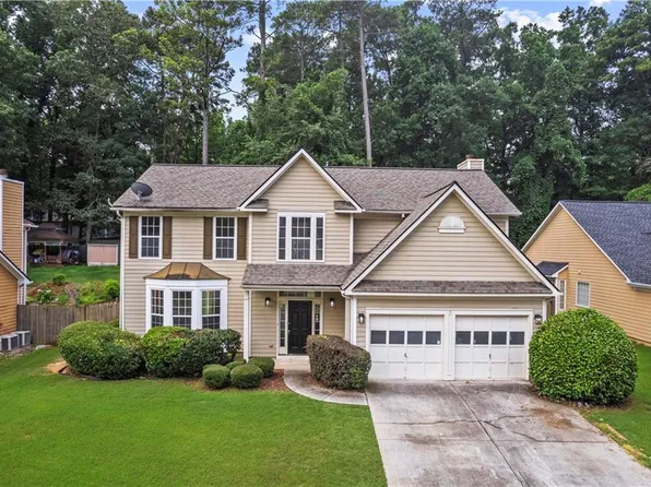 1869 Riverlanding Cir, Lawrenceville, GA 30046