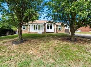 223 Marshall Dr, Clarksville, TN 37042