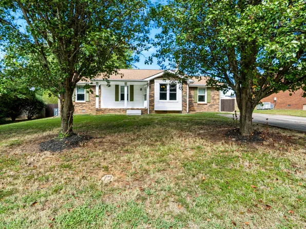 223 Marshall Dr, Clarksville, TN 37042