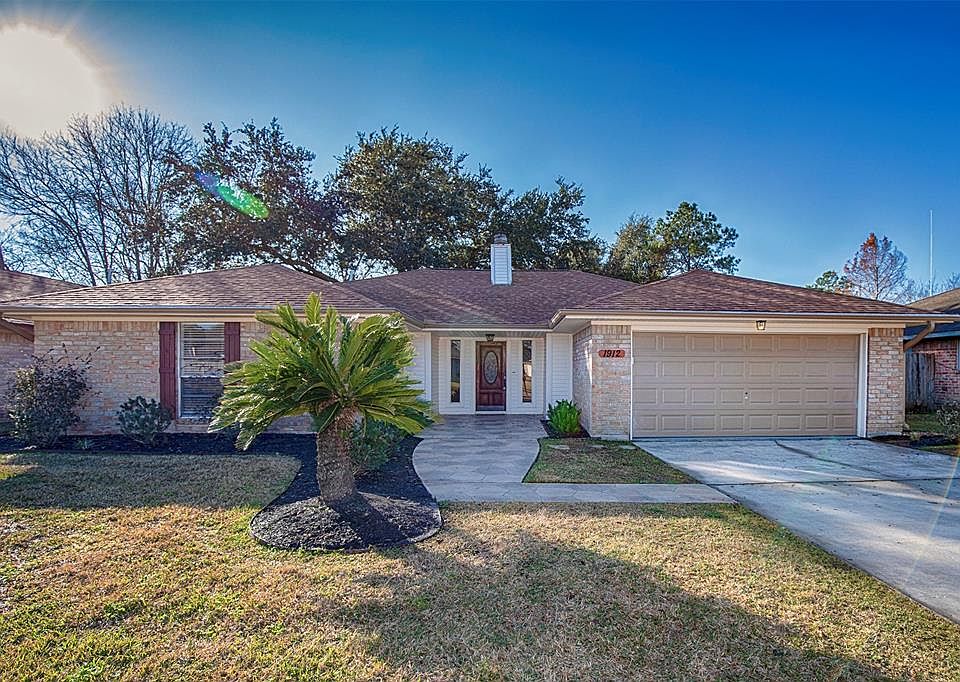 1st image of 1912 Crooked Creek Ln