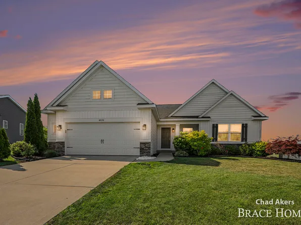 4634 Gordonshire Dr NW, Grand Rapids, MI 49534