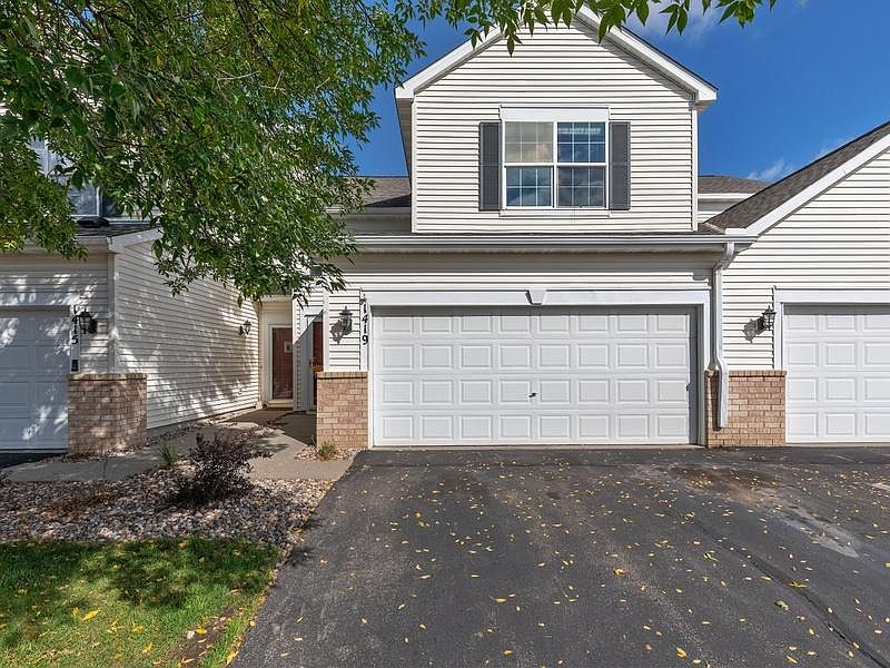1st image of 1419 Yorkshire Ln