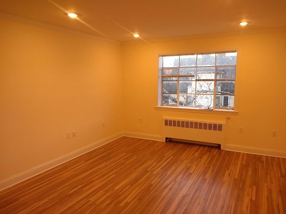 1st image of 66 Brooks St #2