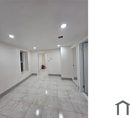 245 Woodworth Ave #1B — Photo 1