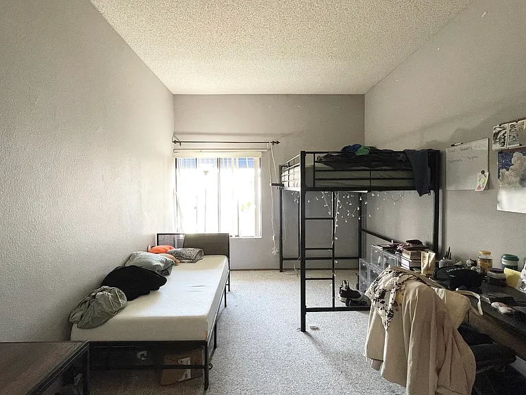 8328 Regents Rd #2A — Photo 22