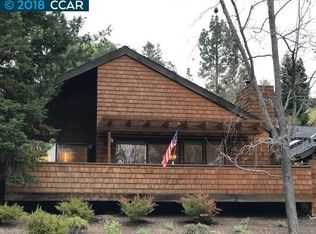 539 The Glade, Orinda, CA 94563