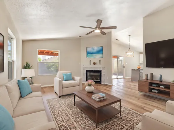 2300 Desert Springs Dr SW, Albuquerque, NM 87121