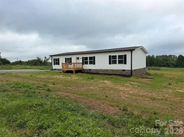 251 Glenn Dancy Rd, Hays, NC 28635