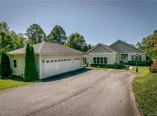 150 Holly Springs Rd, Etowah, NC 28729