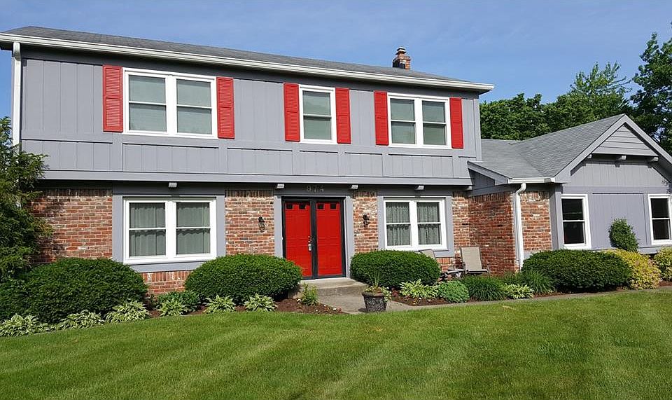 1st image of 974 Hawthorne Dr