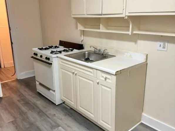 27 Main St E, Westminster, MD