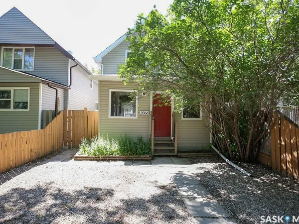 2066 Wallace Street, Regina, SK S4N 4A4