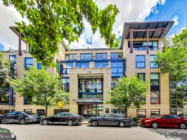2301 Champlain St NW APT T04, Washington, DC 20009