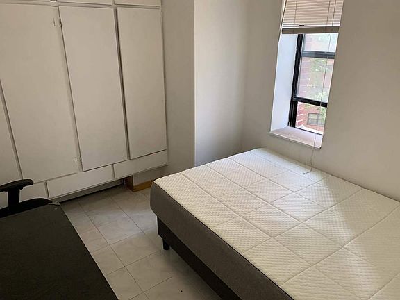 3rd image of 167 Sands St APT 304