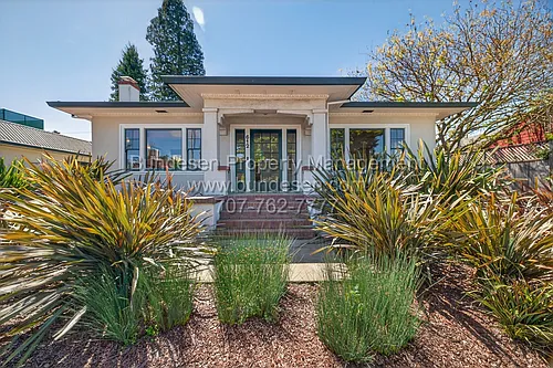 612 Petaluma Blvd S Photo 1