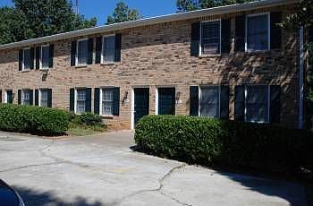 1st image of 3271 Highpoint Ct