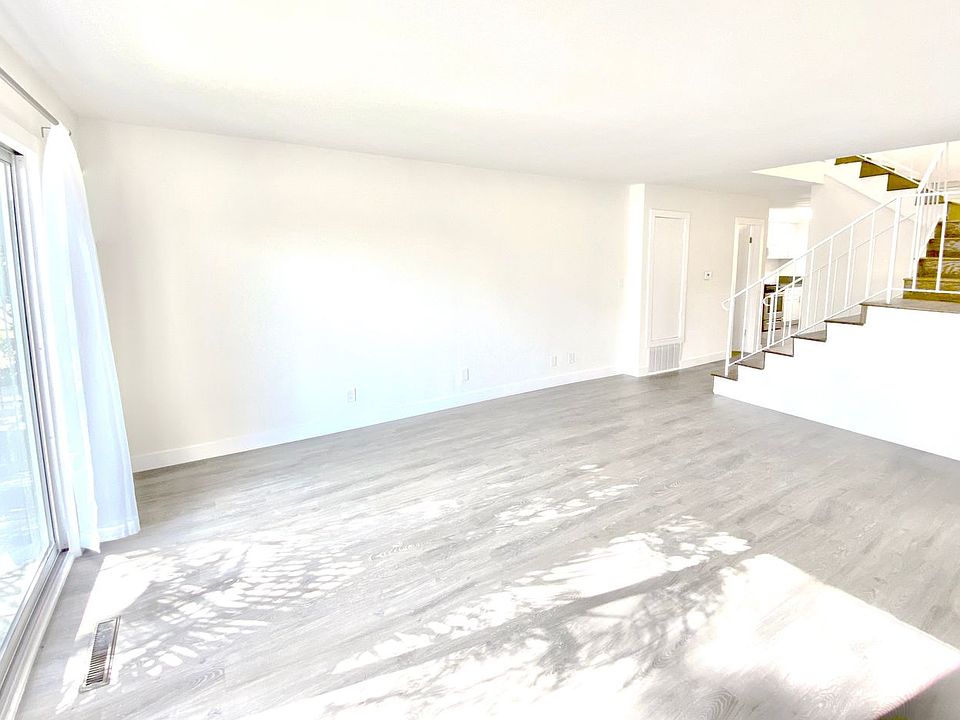 1st image of 10745 La Grange Ave APT 5