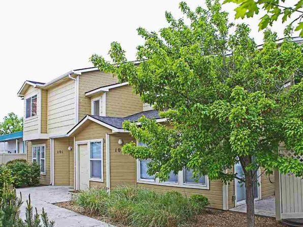 11045 W Garverdale Ln APT 102
