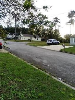 Exterior Neighborhood (street photo)