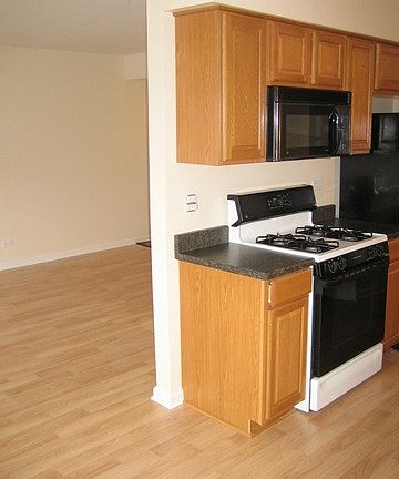 5th image of 251 E Alpine Dr