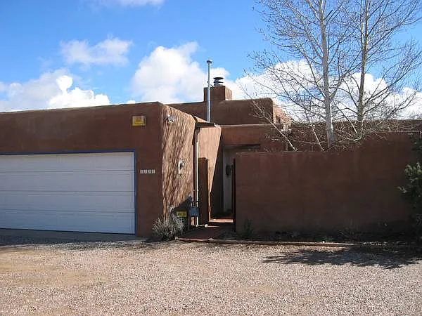 2228 Paseo De Los Chamisos