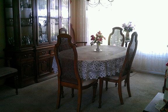 4th image of 9131 Forest Dr