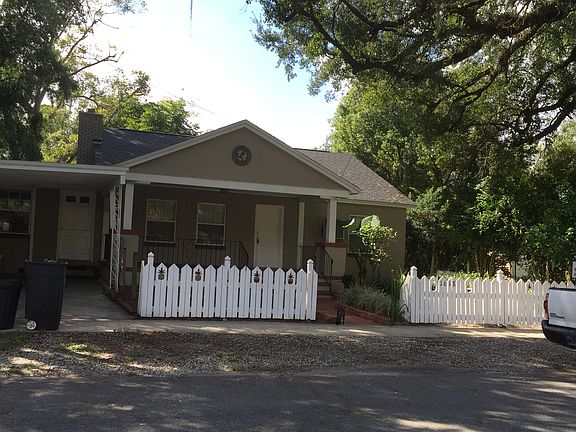 3rd image of 1618 Roosevelt Ave