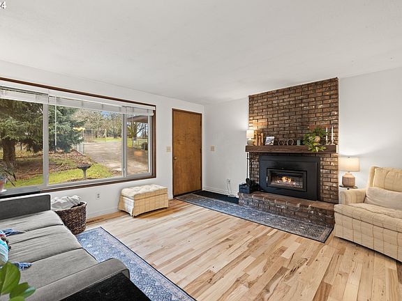 5th image of 15861 S Merry Lee Dr
