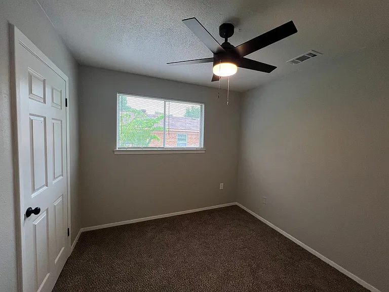676 Nonconnah Rd — Photo 2