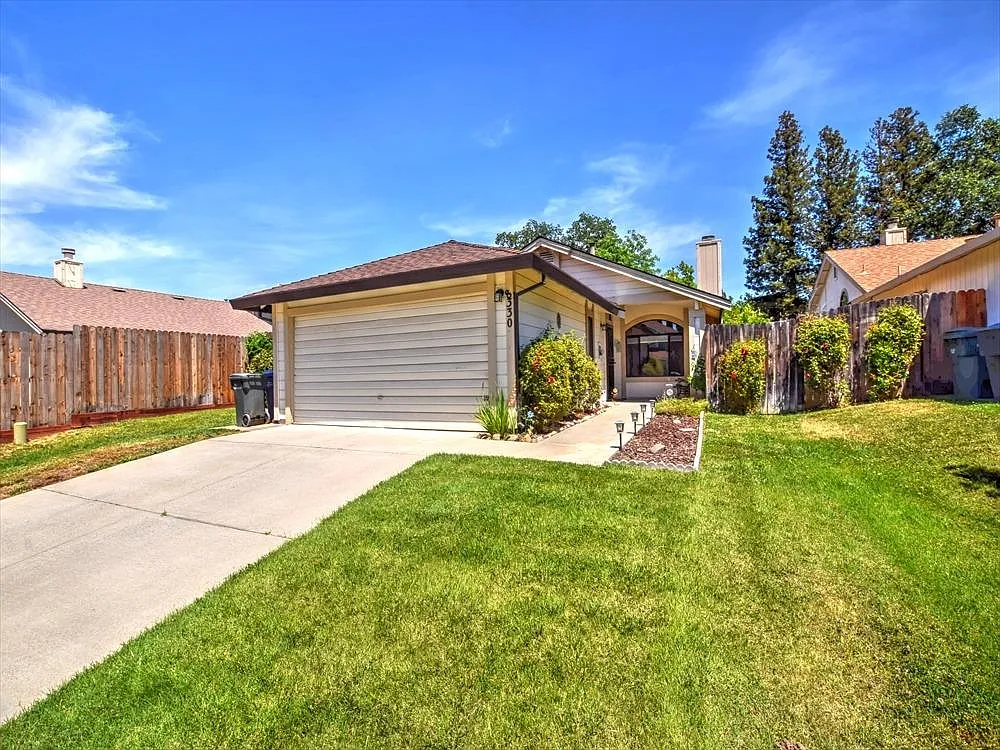 8330 Kolbus Ct photo 1