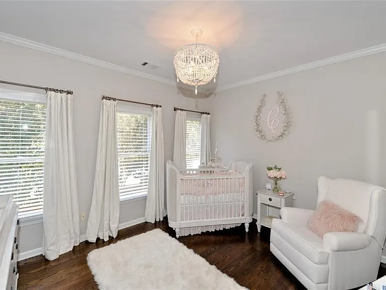 310 Windsor Gate Cv — Photo 45