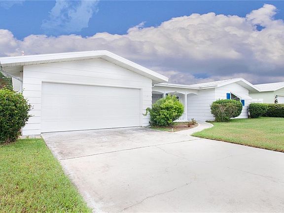 2nd image of 1631 Idle Dr
