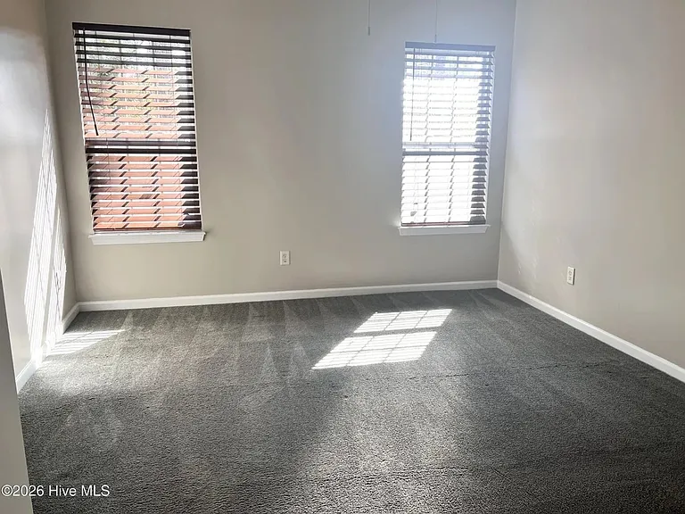 4068 Winds Ridge Dr — Photo 10